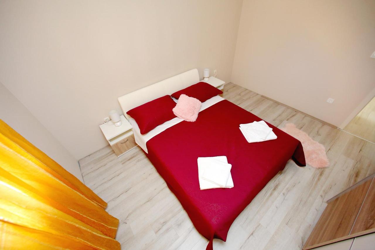 Sukošan Apartments Sonia מראה חיצוני תמונה
